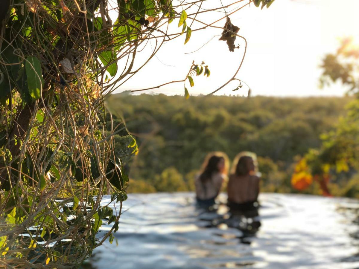 Utopia Rote Lodge Нембрала Екстериор снимка